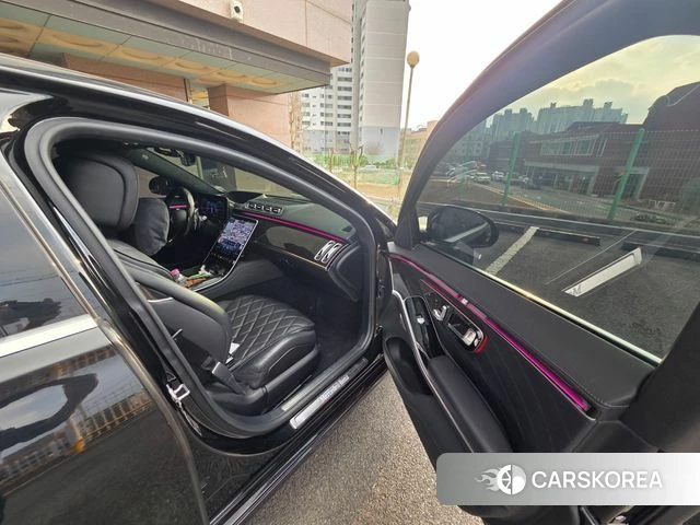 Mercedes-Benz S-Class W223 2022 Черный из Кореи, фото 2