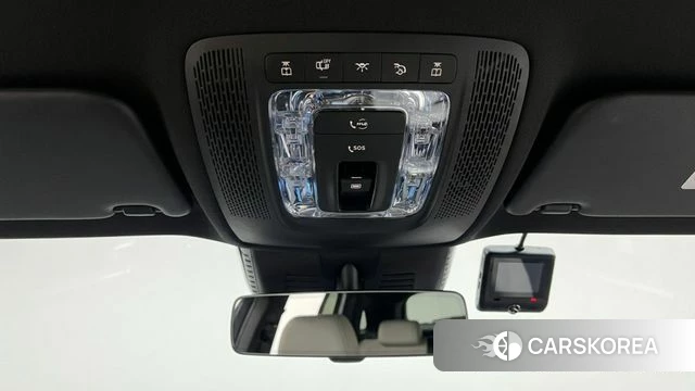 Mercedes-Benz GLB-Class X247 2025 Белый из Кореи, фото 2