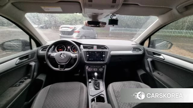 Volkswagen Tiguan second Generation 2018 Серый из Кореи, фото 2