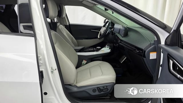 Kia EV6 2023 Белый из Кореи, фото 2