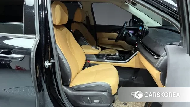 Kia Carnival 4th generation 2021 Черный из Кореи, фото 2