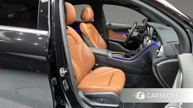 Mercedes-Benz GLC-Class X253 2021 Черный из Кореи, фото 2