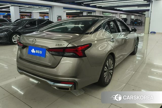 Nissan Teana 2022 Темно-серый из Китая, фото 2