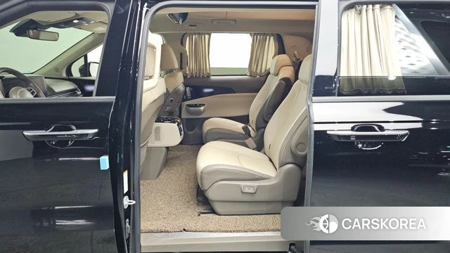 Kia Carnival 4th generation 2022 Черный из Кореи, фото 2