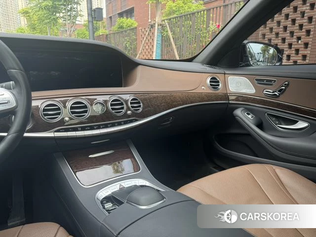 Mercedes-Benz S-class 2019 Черный из Китая, фото 2