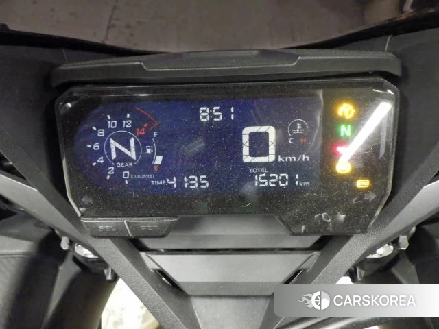 Проданный Honda CBR650R id 3995127 из Японии, фото 5