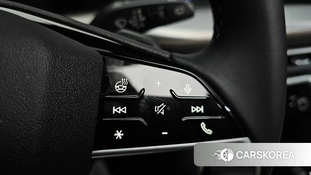 Audi Q5 (80A) 2025 Белый из Кореи, фото 2