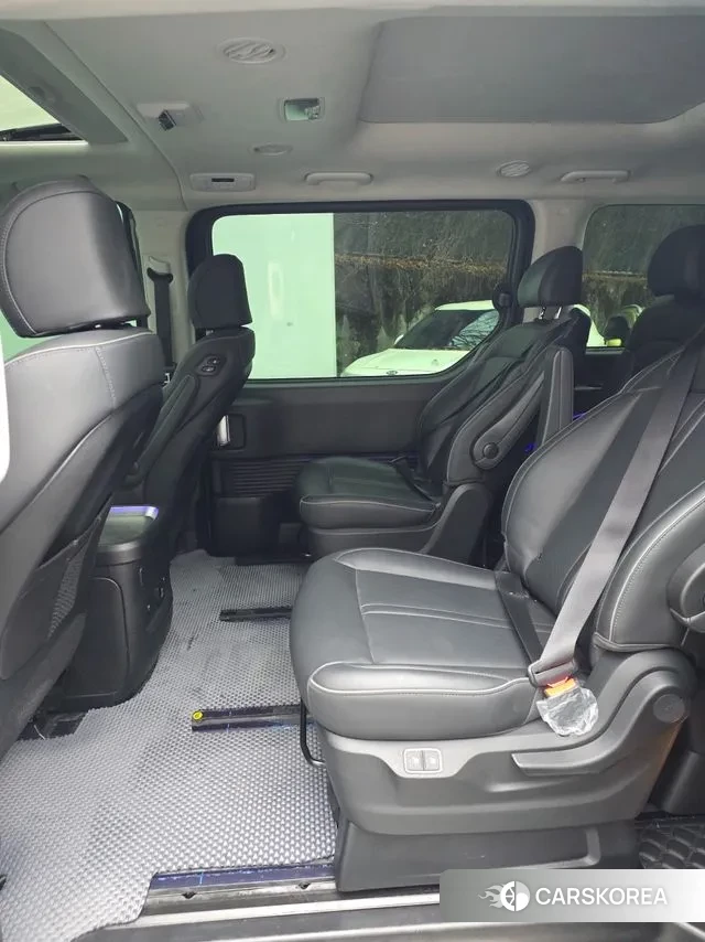 Hyundai Staria 2022 Серый из Кореи, фото 2