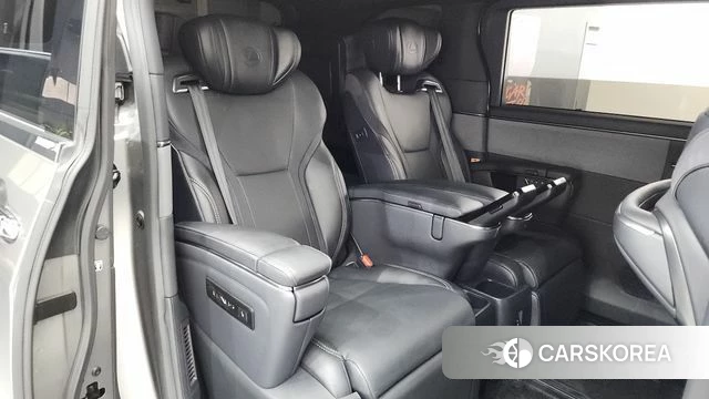 Lexus LM Second Generation 2025 Серый из Кореи, фото 2