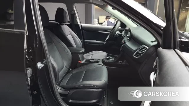 Kia The New Seltos 2023 Черный из Кореи, фото 2