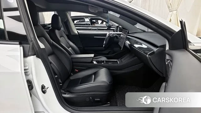 Tesla Model 3 2021 Белый из Кореи, фото 2