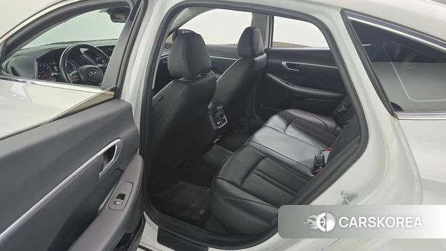 Hyundai Sonata (DN8) 2022 Белый из Кореи, фото 2