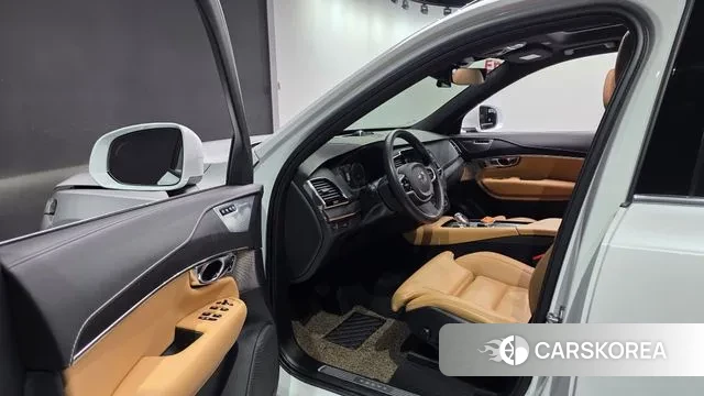 Volvo XC90 second Generation 2021 Белый из Кореи, фото 2