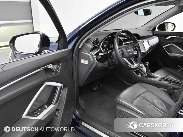 Audi Q3 (F3) 2020 Синий из Кореи, фото 2