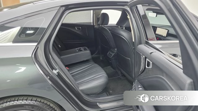Kia The New K8 Hybrid 2025 Серый из Кореи, фото 2