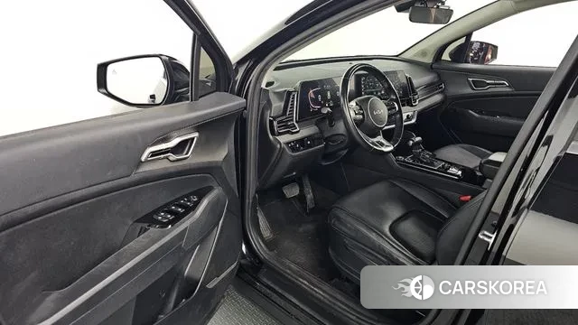 Kia Sportage 5th Generation 2021 Черный из Кореи, фото 2