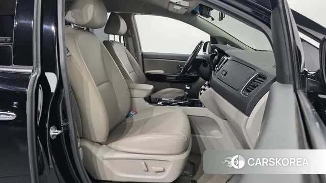 Kia The New Carnival 2020 Черный из Кореи, фото 2