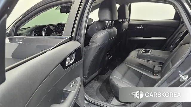 Kia The New K3 2nd generation 2021 Серый из Кореи, фото 2