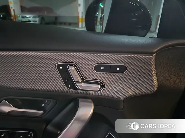 Mercedes-Benz A-Class W177 2021 Черный из Кореи, фото 2