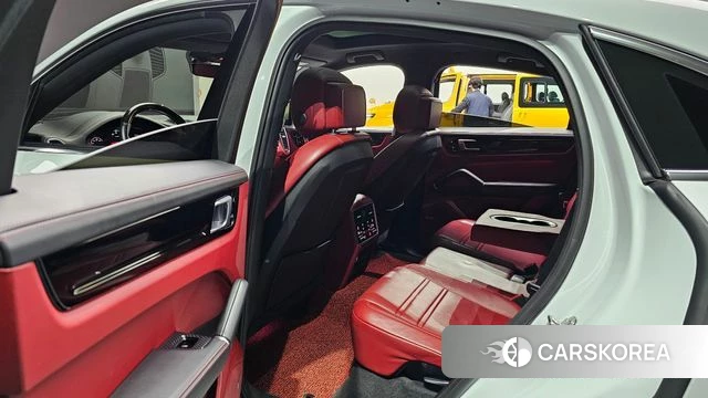 Porsche Cayenne (PO536) 2021 Белый из Кореи, фото 2