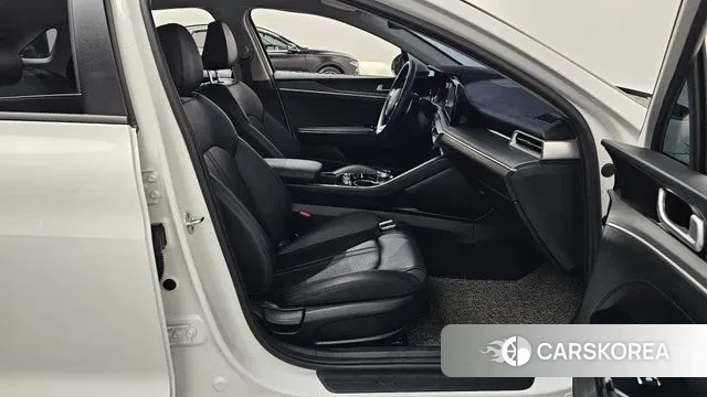 Kia K5 3rd generation 2022 Белый из Кореи, фото 2