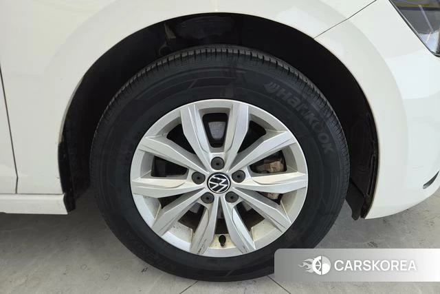 Volkswagen Polo 2021 Белый из Китая, фото 2