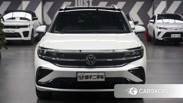 Volkswagen Lanjing 2021 Белый из Китая, фото 2