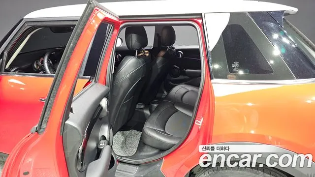 Mini Cooper 2022 Красный из Кореи, фото 2