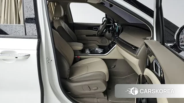 Kia Carnival 4th generation 2022 Белый из Кореи, фото 2