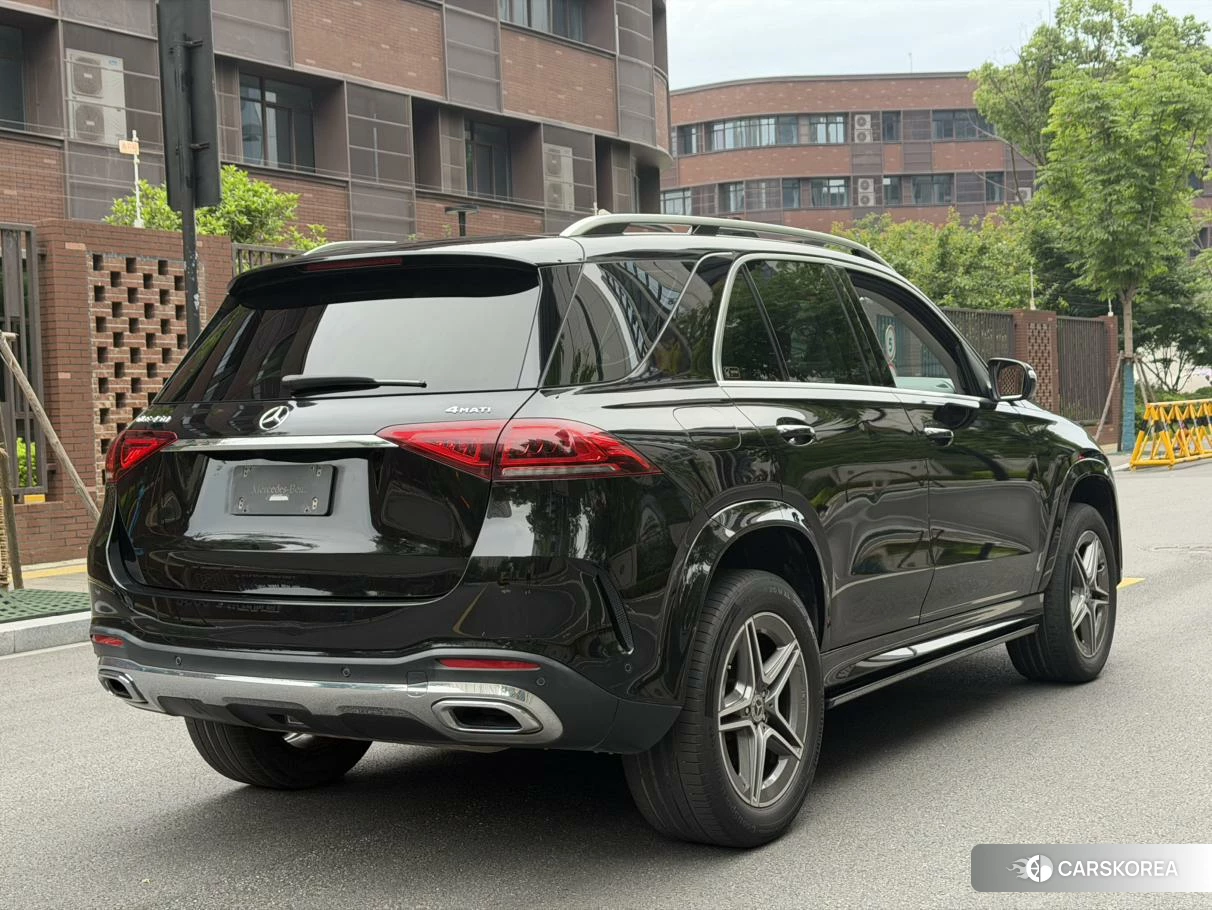 Mercedes-Benz GLE (import) 2020 Черный из Китая, фото 2