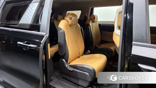 Kia Carnival 4th generation 2022 Черный из Кореи, фото 2