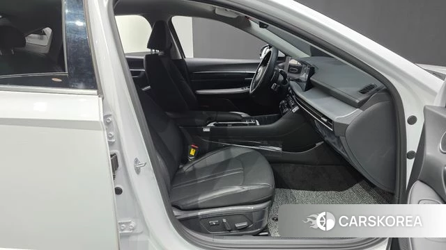 Hyundai Sonata D Edge (DN8) 2026 Белый из Кореи, фото 2