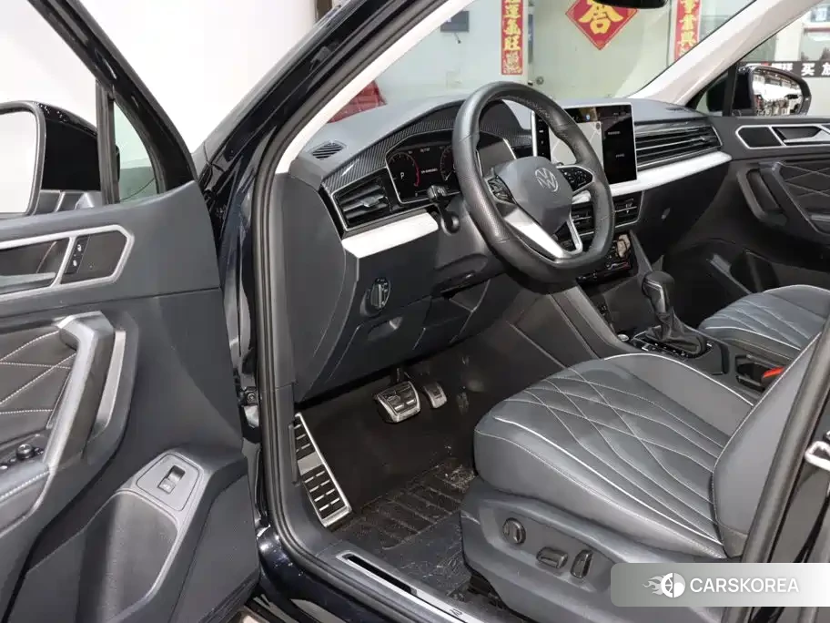 Volkswagen Tiguan L 2023 Черный из Китая, фото 2
