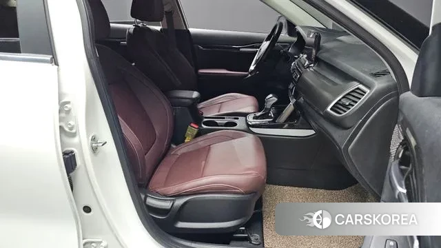 Kia Seltos 2021 Белый из Кореи, фото 2