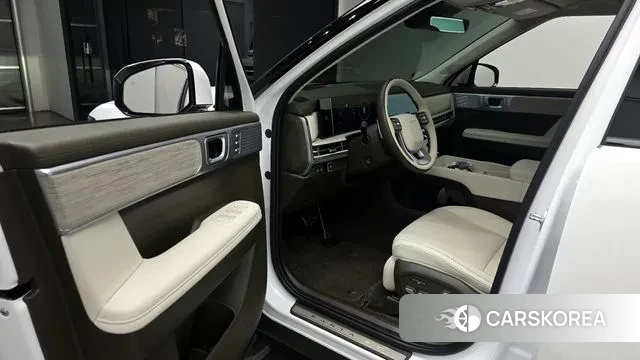 Hyundai Santa Fe (MX5) 2024 Белый из Кореи, фото 2