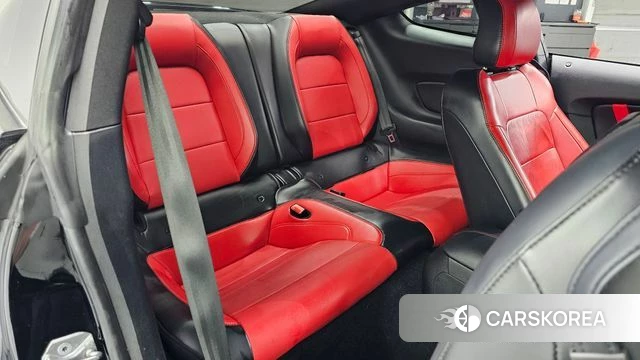 Ford Mustang 2019 Черный из Кореи, фото 2