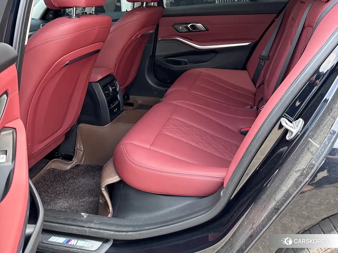 BMW 3 series 2026 Черный из Китая, фото 2