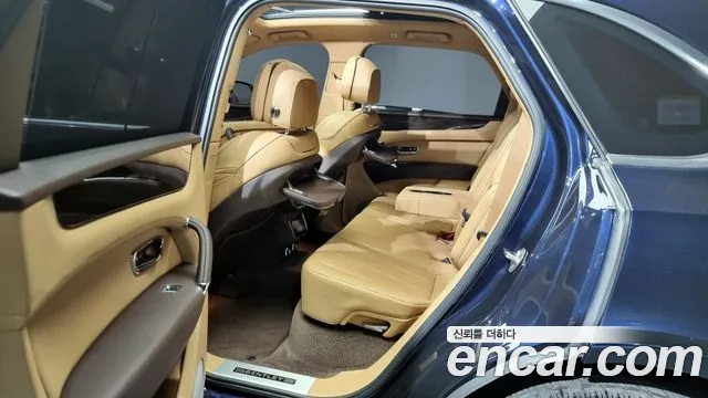 Bentley Bentayga id 2436810 из Кореи 2