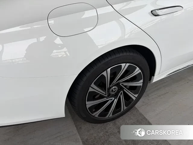 Mercedes-Benz E-Class W214 2025 Белый из Кореи, фото 2