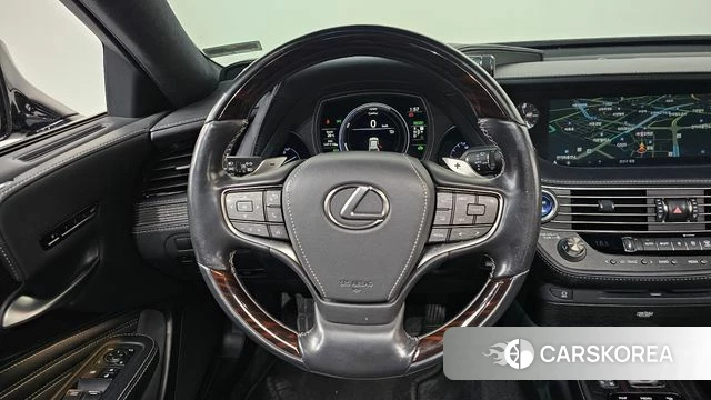 Lexus LS500h 5th generation 2018 Черный из Кореи, фото 2