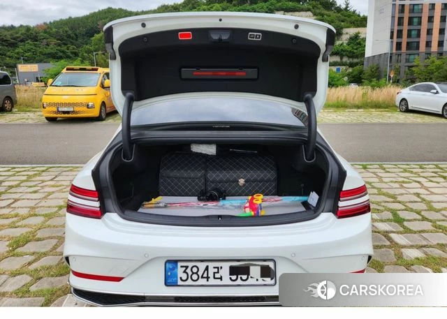 Genesis G80 (RG3) 2024 Белый из Кореи, фото 2