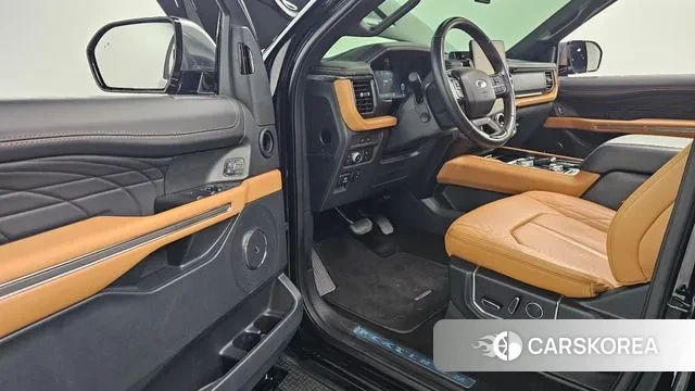 Ford Expeditation 2022 Черный из Кореи, фото 2