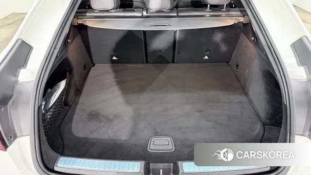 Mercedes-Benz GLC-Class X253 2023 Белый из Кореи, фото 2