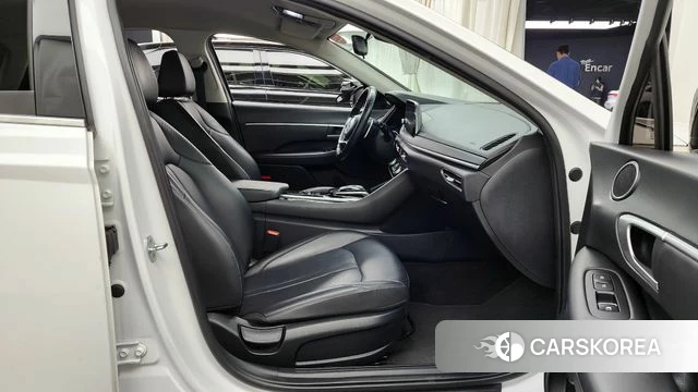 Hyundai Sonata (DN8) 2022 Белый из Кореи, фото 2