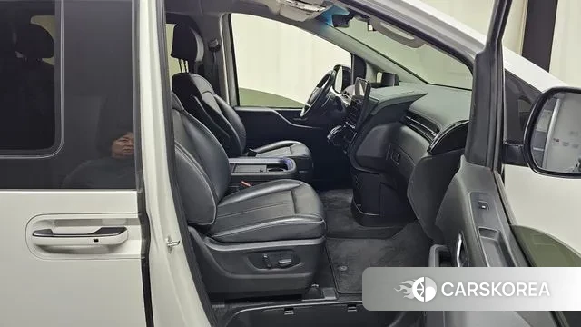 Hyundai Staria 2021 Белый из Кореи, фото 2