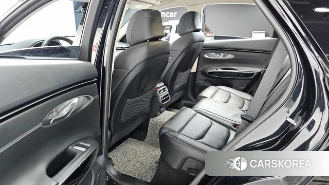 Genesis GV70 2021 Черный из Кореи, фото 2