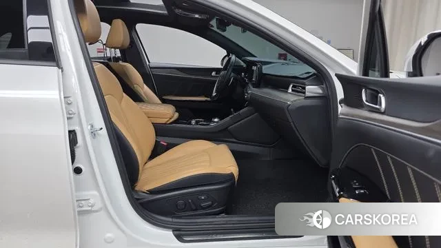 Kia K5 3rd generation 2022 Белый из Кореи, фото 2