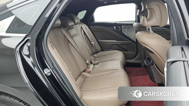 Kia K8 Hybrid 2022 Черный из Кореи, фото 2