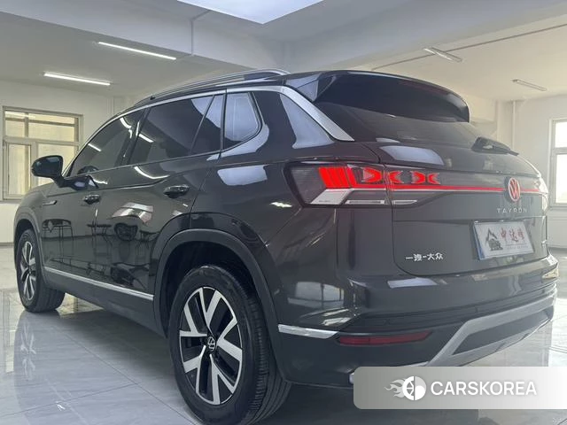 Volkswagen Tanyue 2022 Черный из Китая, фото 2