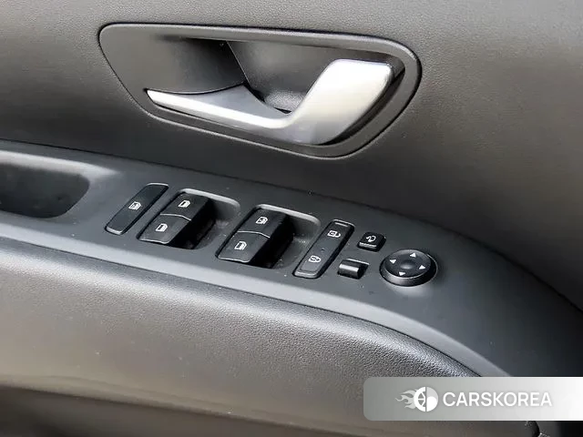 Hyundai Tucson (NX4) 2021 Черный из Кореи, фото 2